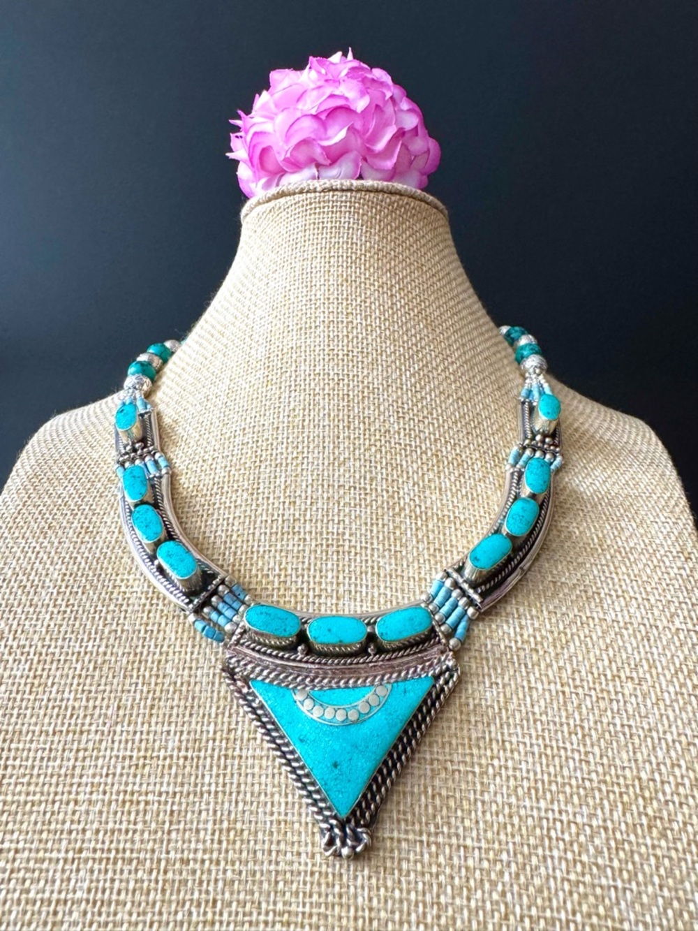 Vintage Style Handcrafted Statement Silver Necklace Inlay Crushed Stones 120gram